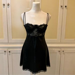 Victoria’s Secret black nightie